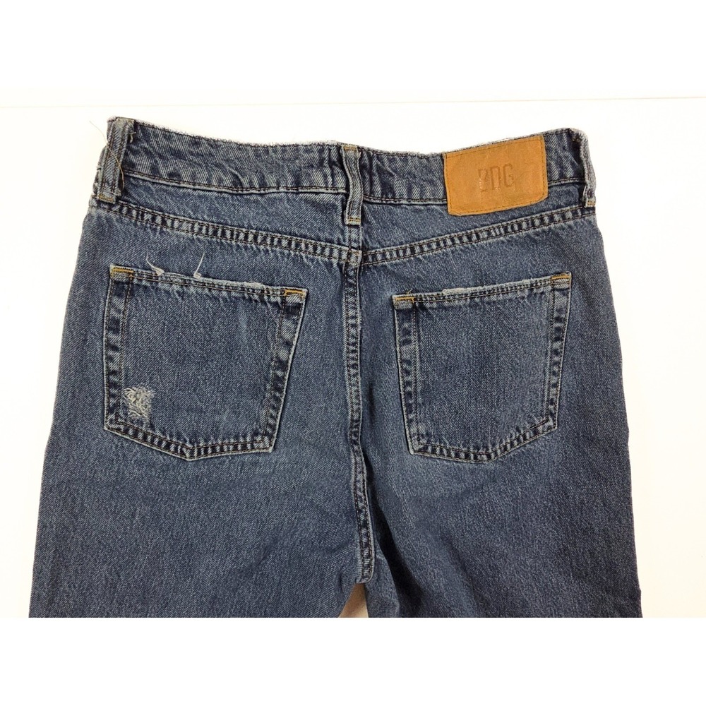 BDG Urban Outfitters Relaxed Fit High Rise Mom Distressed Jeans Women's Size 28 - Picture 4 of 7